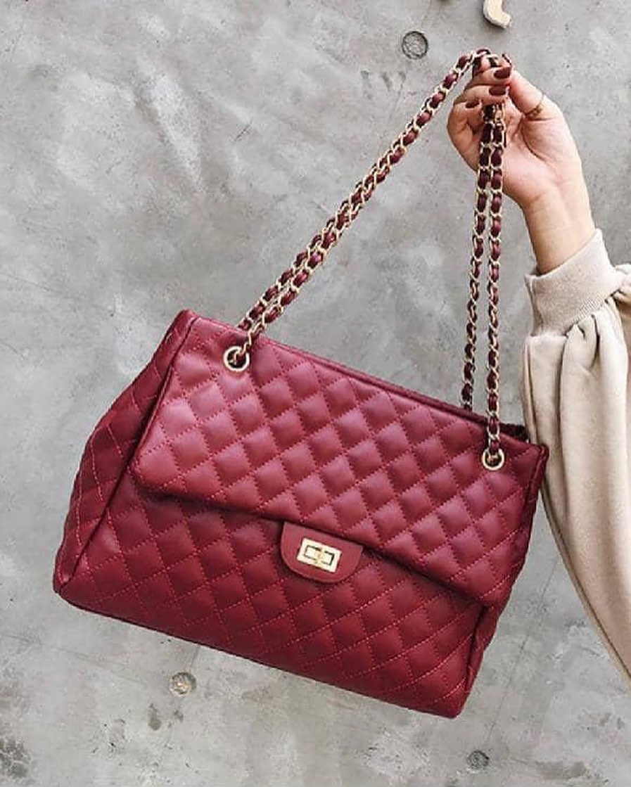 Burgundy Elisa Quilted Shoulder Bag