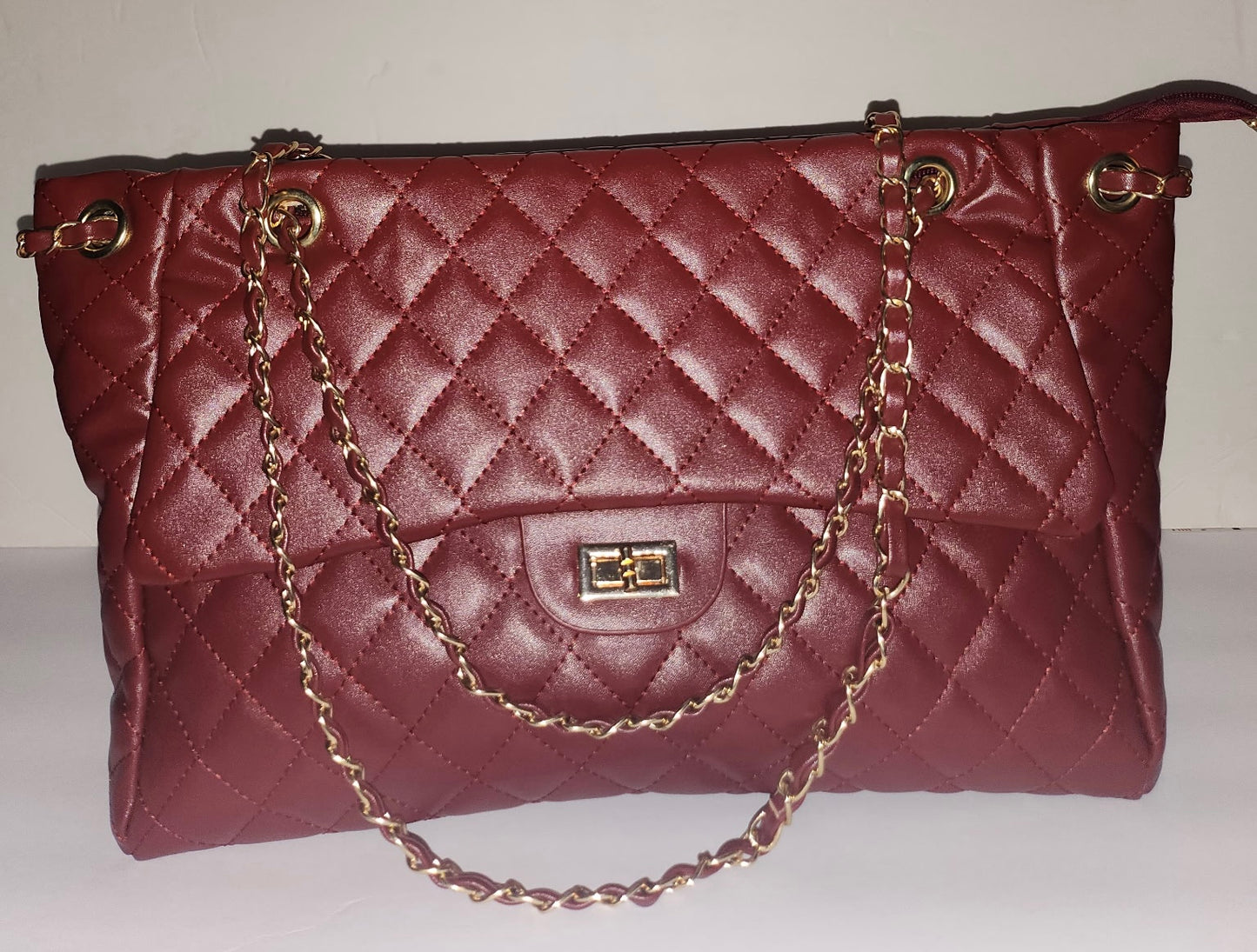 Burgundy Elisa Quilted Shoulder Bag