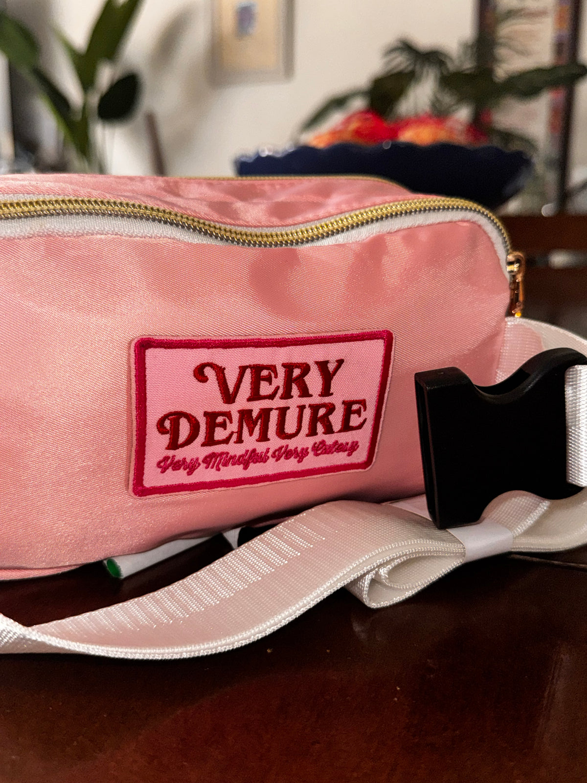 Demurely In Love Waistlet
